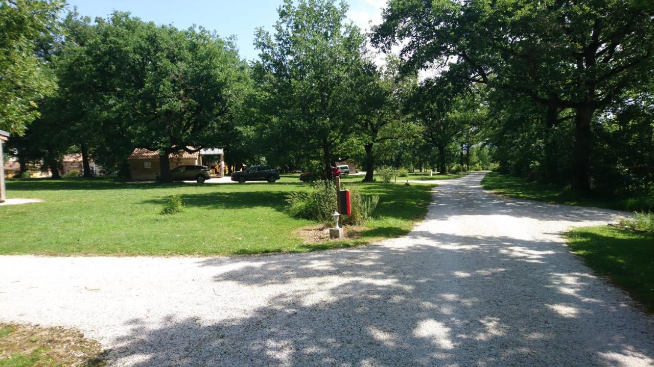 Domaine De Miraval Hotel Belleserre Kültér fotó